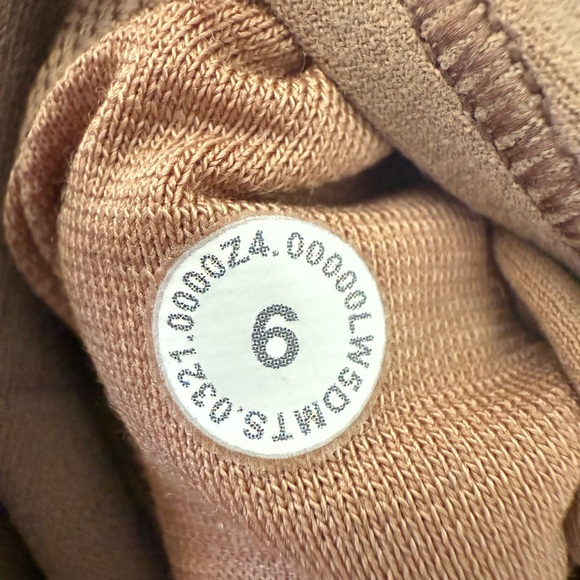 Lululemon Align High Rise Leggings-Size 6-Heritage 365 Camo Beige Multi - Picture 7 of 8